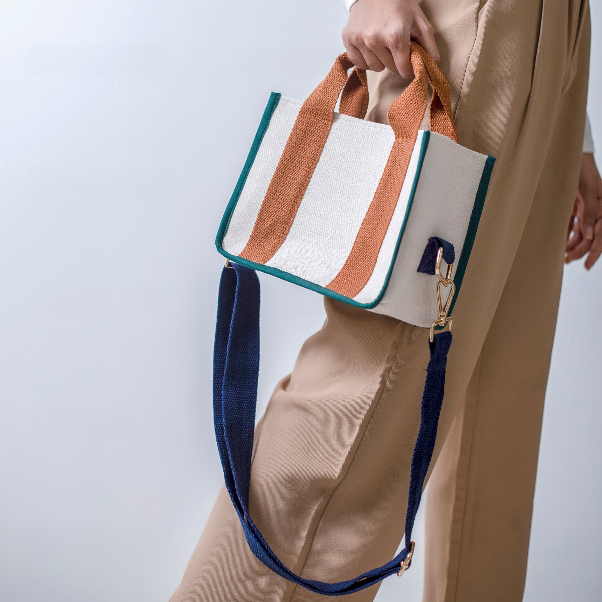 Brown Color Block Crossbody Bag – StreeStyle
